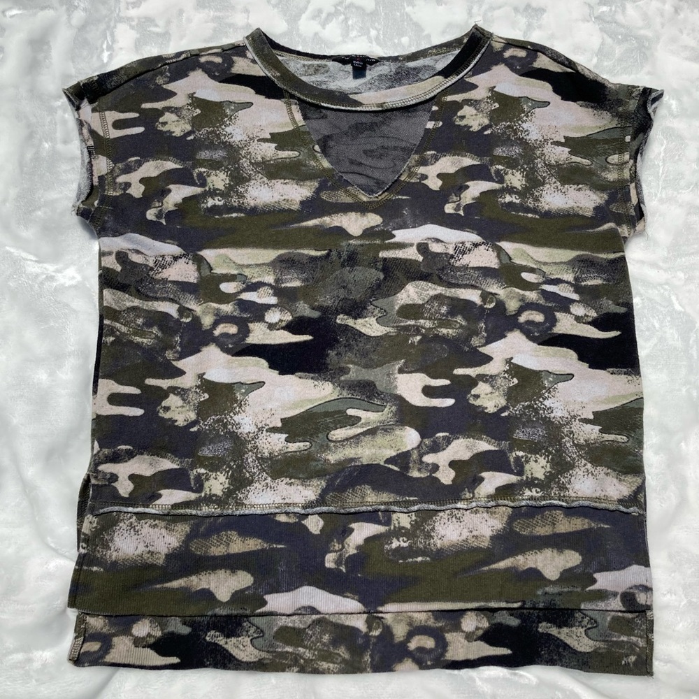 Rock & Republic camp top